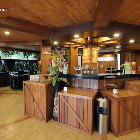 Safari Resort Пунчак Экстерьер фото